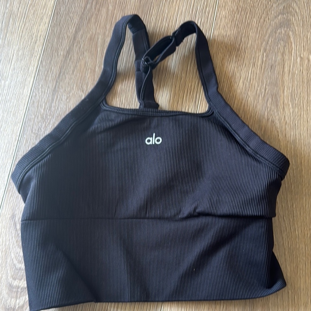 ALO Yoga Black Ribbed Cropped Tank - Picture 2 of 3